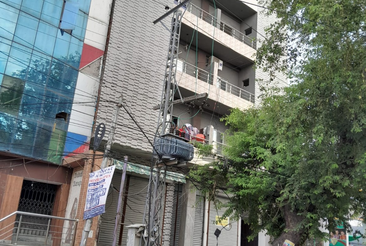 WhatsApp Image 2025-10-30 at 16.39.36_ef6eff2f