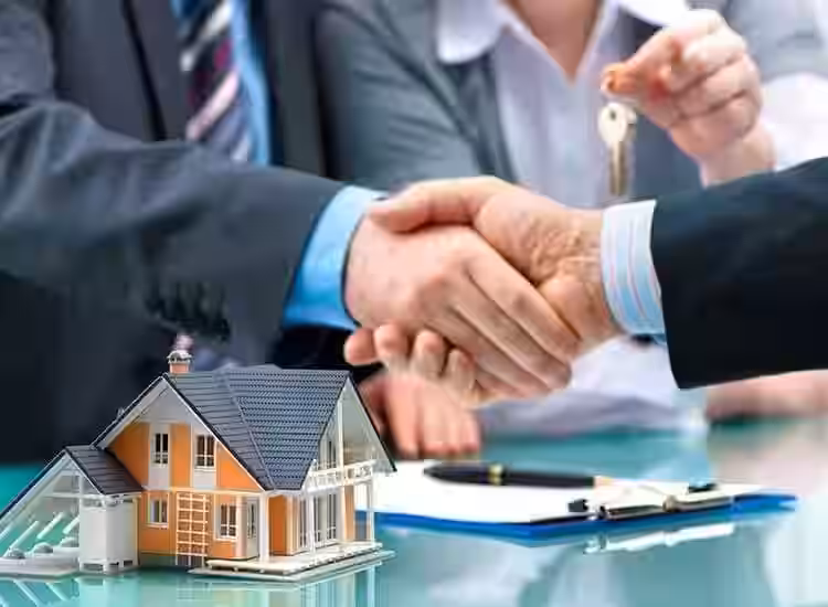 trusted property daler in faisal town islabad make deal